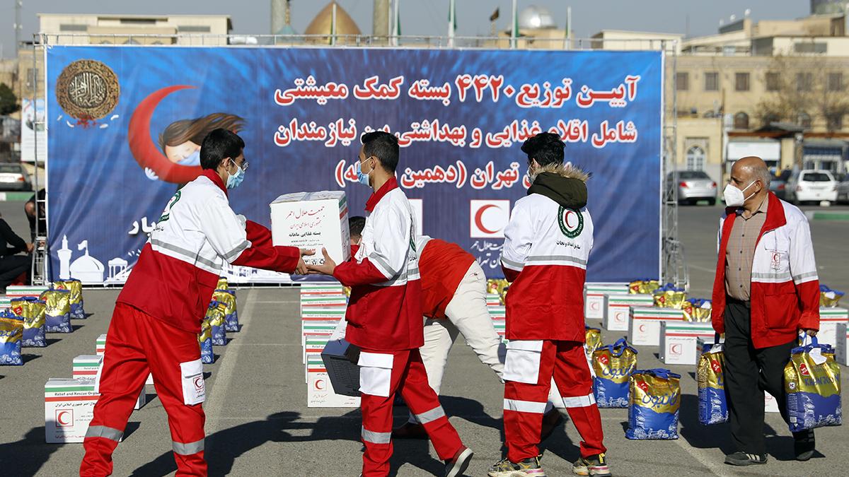 برگزاری آیین توزیع 4420 بسته کمک معیشتی در شهرستان ری/ 370 میلیارد تومان کمک‌های نقدی و غیرنقدی داخلی و بین المللی از زمان شیوع کرونا تاکنون